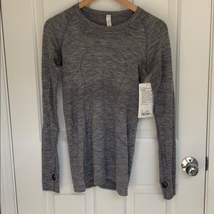 Lulumelon Run Swiftly Tech Shirt